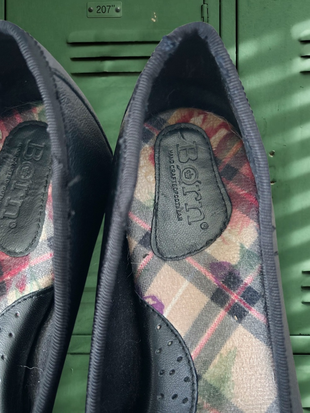Born Black Women's Slip-On Ballet Flats size 7.5 - Picture 6 of 8